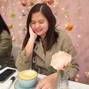 Meet your Posher, Nicky luck